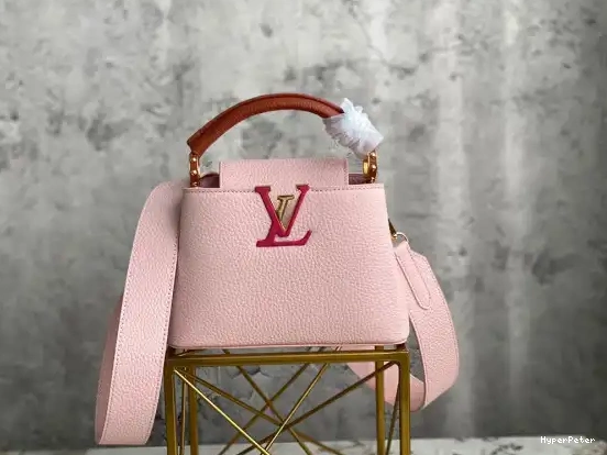 LOUIS MINI CAPUCINES VUITTON 0702